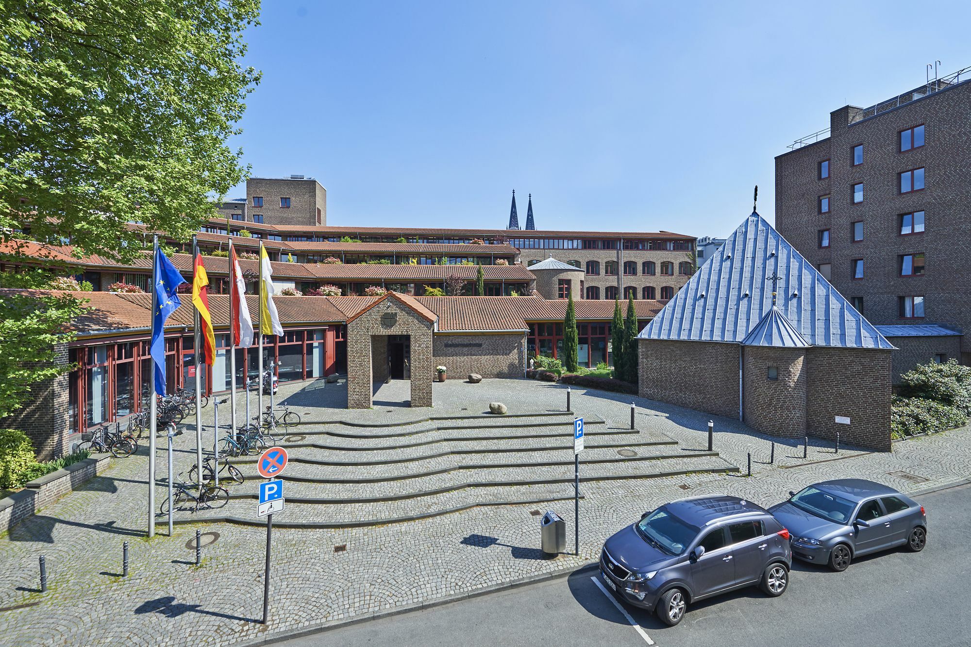 Maternushaus Hotel Koln Bagian luar foto